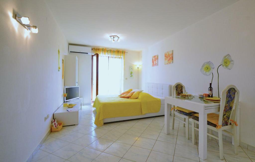 Apartment Rosana ラバック エクステリア 写真